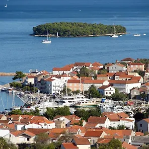 Lidija Gostinjska kuća